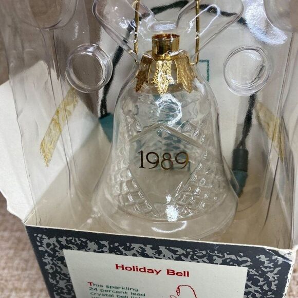 Lighted Lead Crystal Bell Ornament Hallmark Keepsake - Picture 4 of 7